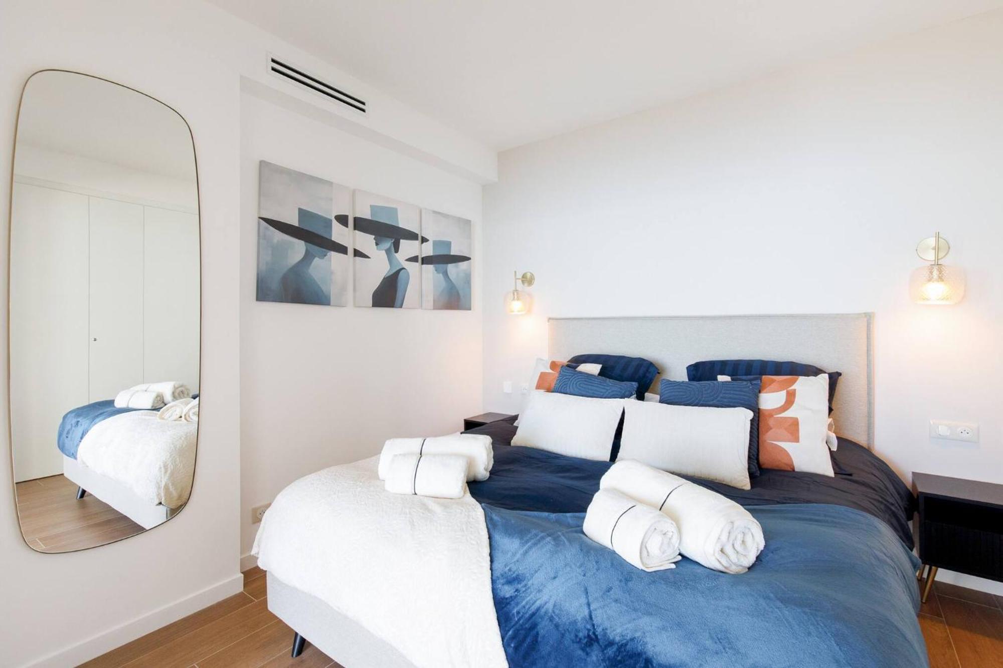 Les Pins Luxueuse Front De Apartment *
